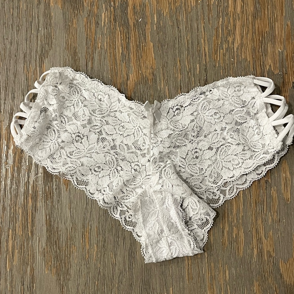 Frederick’s of Hollywood panty bundle (4)